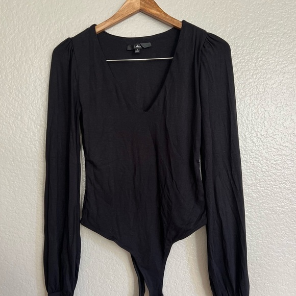 Bundle of 3 Kaylene V-Neck Balloon Sleeve Bodysuits - Picture 14 of 15